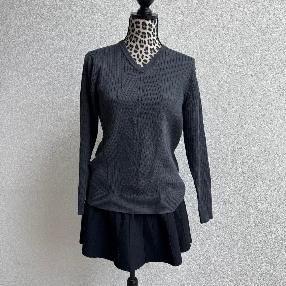 Perry Ellis gray ribbed knit cotton & rayon sweater in a L